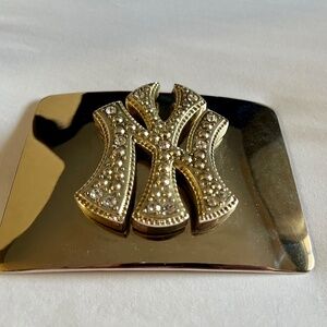 Sterling Silver colored Vintage NY Yankee belt buckle